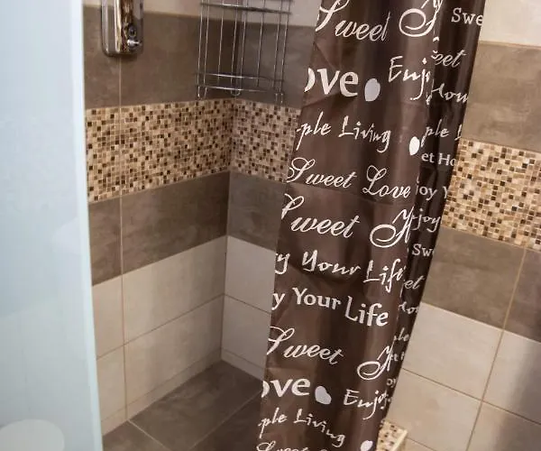 First View * Kateríni